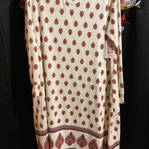 NWT LULAROE L EMILY